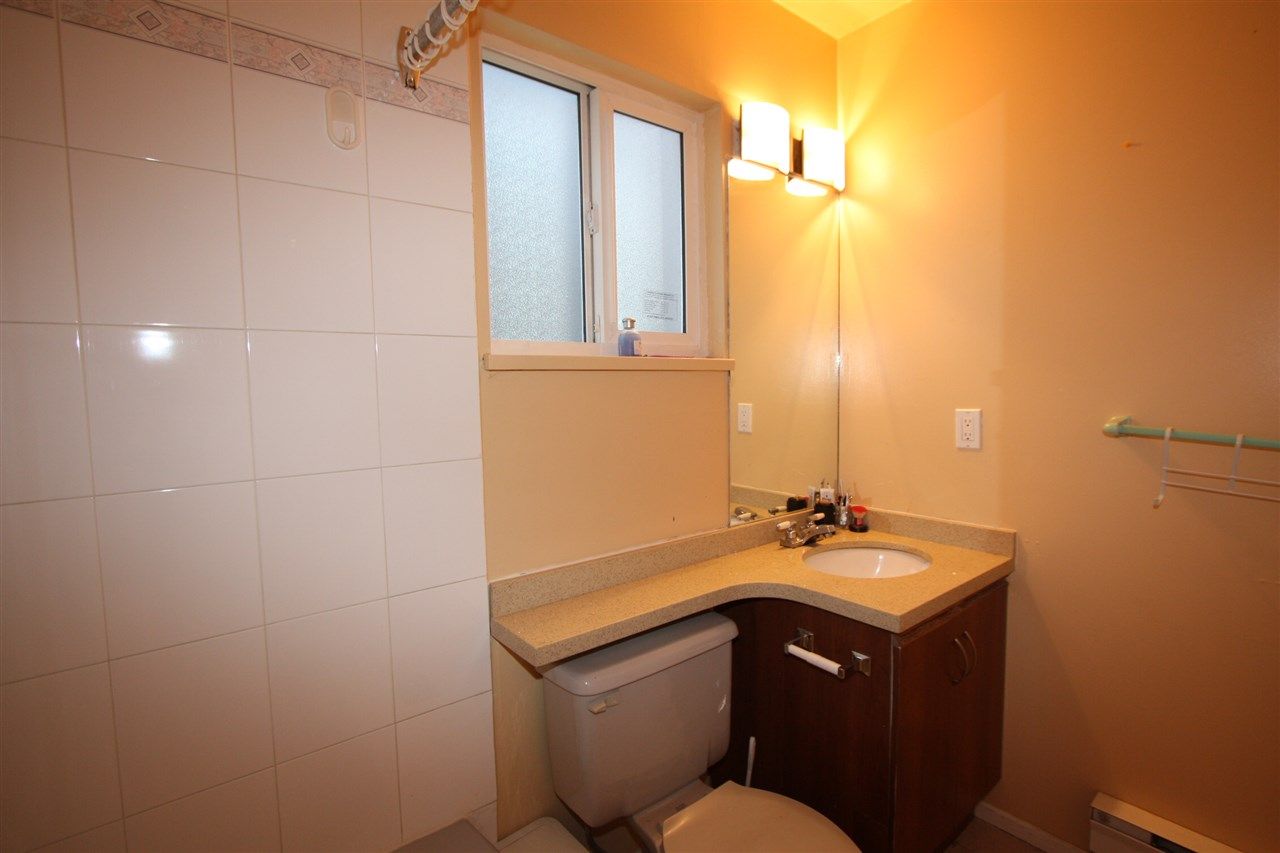 Photo 10: Photos: 4774 KNIGHT Street in Vancouver: Knight 1/2 Duplex for sale (Vancouver East)  : MLS®# R2062813