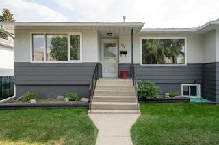 Photo 2: 525 22 Avenue NE in Calgary: Winston Heights/Mountview Detached for sale : MLS®# A1257551