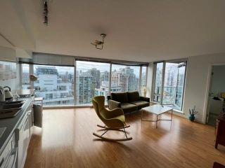 Photo 3: 3009 233 ROBSON Street in Vancouver: Downtown VW Condo for sale in "TV Tower 2" (Vancouver West)  : MLS®# R2742184