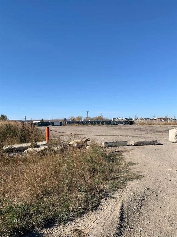 Main Photo: 4440 76 Avenue NE in Calgary: Saddleridge Industrial Industrial Land for sale : MLS®# A2069490