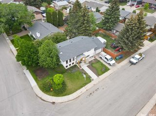 Photo 2: 402 Needham Way in Saskatoon: Parkridge SA Residential for sale : MLS®# SK929173