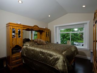 Photo 7: 1822 ISLAND AV in Vancouver: Fraserview VE House for sale (Vancouver East)  : MLS®# V1009385