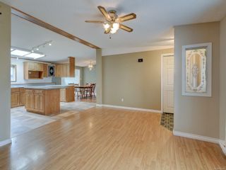 Photo 3: 9 7109 West Coast Rd in Sooke: Sk John Muir Manufactured Home for sale : MLS®# 895348