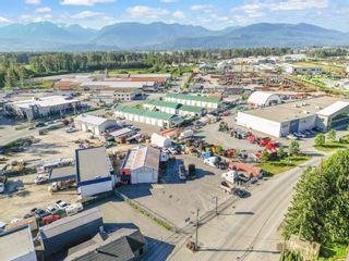 Photo 4: 8570 CHILLIWACK MOUNTAIN Road in Chilliwack: West Chilliwack Industrial for sale : MLS®# C8045453