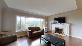 Photo 3: 4042 YALE Street in Burnaby: Vancouver Heights House for sale (Burnaby North)  : MLS®# R2387032