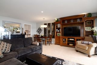 Photo 5: 44 2242 FOLKESTONE Way in West Vancouver: Panorama Village Condo for sale in "Panorama Village" : MLS®# R2129200