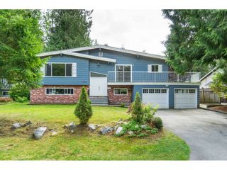 Photo 2: 19770 38A Avenue in Langley: Brookswood Langley House for sale : MLS®# R2493667