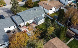 Photo 37: 37 Lochmoor Avenue in Winnipeg: Windsor Park Residential for sale (2G)  : MLS®# 202224784