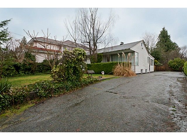 Main Photo: 375 GUILBY Street in Coquitlam: Coquitlam West House for sale in "CARIBOO/MAILLARDVILLE" : MLS®# V996440