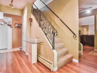 Photo 2: 10940 CONSTABLE Gate in Richmond: Woodwards House for sale : MLS®# V1103611