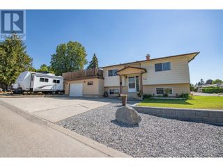 Photo 2: 1304 40 Avenue in Vernon: House for sale : MLS®# 10300729
