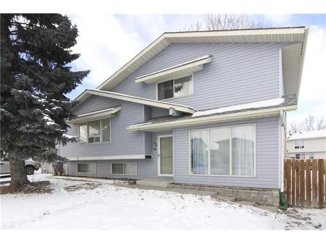 Main Photo: 14 RADCLIFFE Court SE in CALGARY: Radisson Heights Residential Attached for sale (Calgary)  : MLS®# C3600435