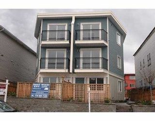 Photo 1: 2038 TRIUMPH ST in Vancouver: Hastings Townhouse for sale (Vancouver East)  : MLS®# V539074