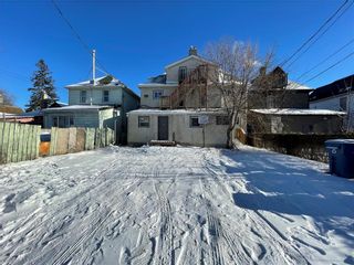 Photo 33: 452 Young Street in Winnipeg: Industrial / Commercial / Investment for sale (5A)  : MLS®# 202128221