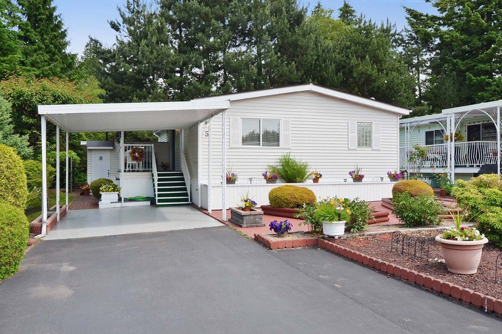 Main Photo: 5 2315 198 Street in Langley: Brookswood Langley Manufactured Home for sale : MLS®# F1415125