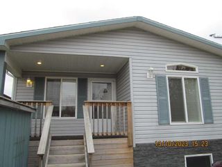 Photo 1: 25074 SOUTH PINE LAKE Road: Rural Red Deer County Detached for sale : MLS®# A2085814
