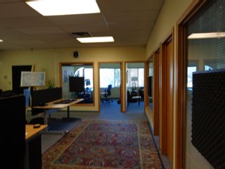 Photo 2: 101 315 W 1ST Street in North Vancouver: Lower Lonsdale Office for lease : MLS®# C8043586