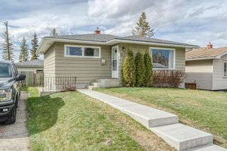 Photo 1: 11 Fairview Drive SE in Calgary: Fairview Detached for sale : MLS®# A1214148