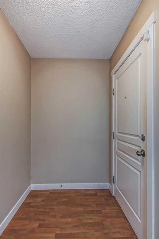 Photo 3: 2201 211 Aspen Stone Boulevard SW in Calgary: Aspen Woods Apartment for sale : MLS®# A2104573