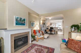 Photo 4: 35 6888 Robson Drive in Stanford Place: Terra Nova Home for sale ()  : MLS®# V1103171