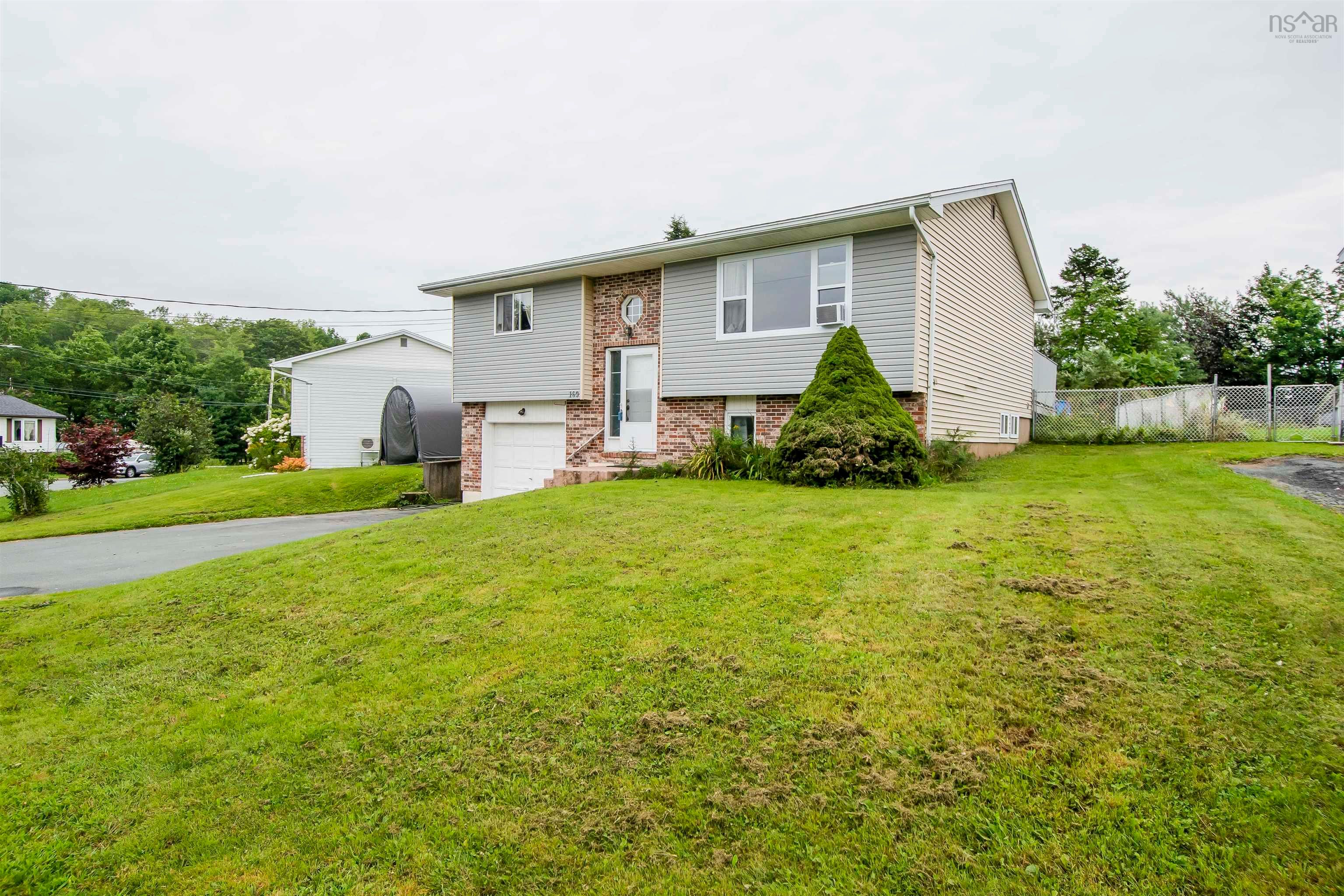 Main Photo: 169 Churchill Downs Circle in Lower Sackville: 25-Sackville Residential for sale (Halifax-Dartmouth)  : MLS®# 202317723