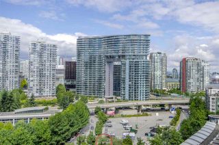 Photo 18: 1606 1077 MARINASIDE Crescent in Vancouver: Yaletown Condo for sale in "MARINASIDE RESORT" (Vancouver West)  : MLS®# R2487464