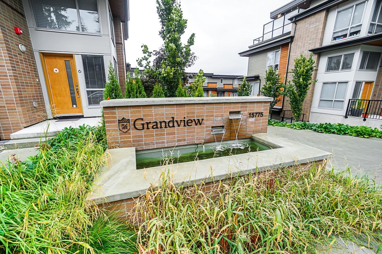 Main Photo: 46 15775 MOUNTAIN VIEW Drive in Surrey: Grandview Surrey Townhouse for sale in "Grandview" (South Surrey White Rock)  : MLS®# R2652397
