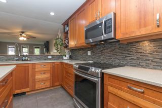 Photo 13: 6879 Talc Pl in Sooke: Sk Broomhill House for sale : MLS®# 934223