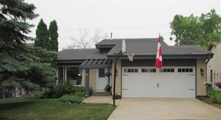 Photo 1: 51 Alberhill Crescent in Winnipeg: Sun Valley Park Residential for sale (3H)  : MLS®# 202118037