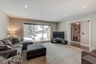 Photo 8: 331 Ranchridge Bay NW in Calgary: Ranchlands Detached for sale : MLS®# A1203048