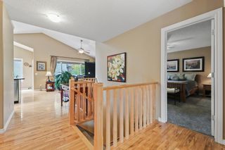 Photo 9: 128 Shawnee Way SW in Calgary: Shawnee Slopes Detached for sale : MLS®# A1259334