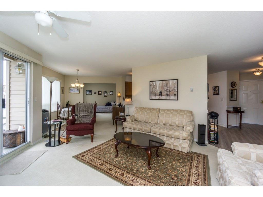Main Photo: 207 9295 122 STREET in : Queen Mary Park Surrey Condo for sale : MLS®# R2248101
