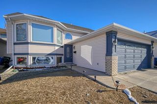 Photo 1: 711 Schubert Place NW in Calgary: Scenic Acres Detached for sale : MLS®# A2034952