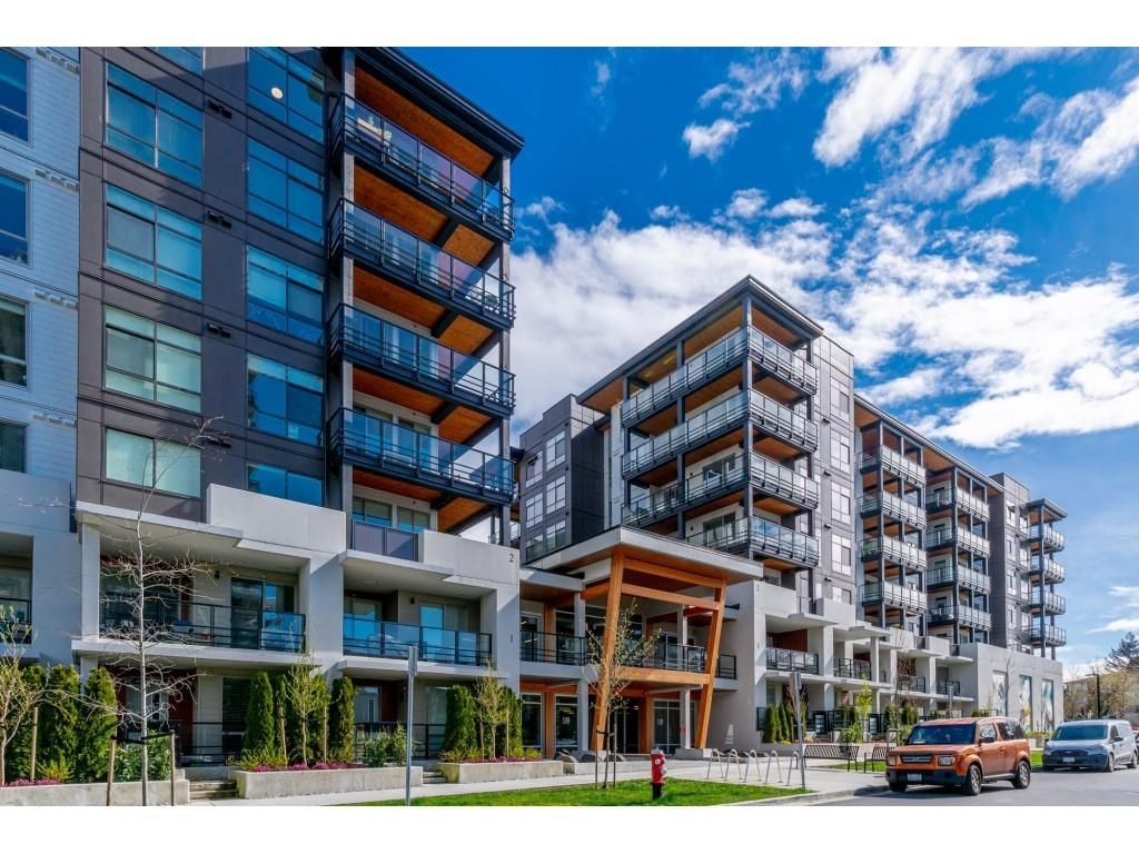 Main Photo: 601 108 E 8TH Street in North Vancouver: Central Lonsdale Condo for sale : MLS®# R2672704