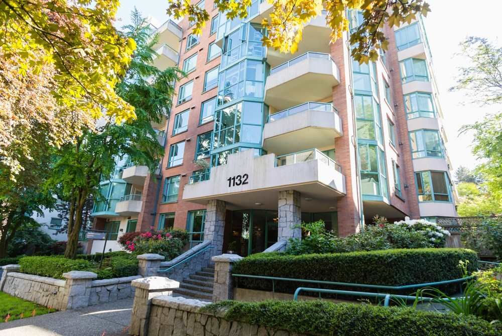 Main Photo: 103 1132 HARO STREET in Vancouver: West End VW Condo for sale (Vancouver West)  : MLS®# R2064892