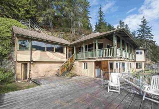 Photo 18: 5766 SUNSHINE FALLS Lane in North Vancouver: Woodlands-Sunshine-Cascade House for sale : MLS®# R2363310