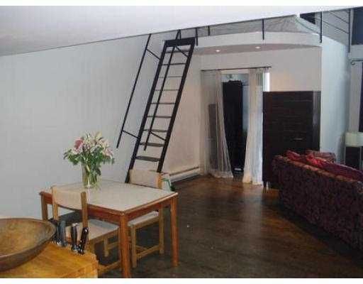 Photo 3: Photos: 205 1238 SEYMOUR ST in Vancouver: Downtown VW Condo for sale in "SPACE" (Vancouver West)  : MLS®# V538863