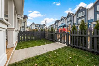 Photo 5: 123 20180 84 Avenue in Langley: Willoughby Heights Townhouse for sale : MLS®# R2739629
