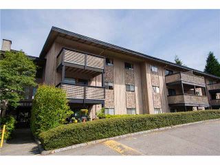 Photo 1: 161 200 WESTHILL PLACE: Condo for sale : MLS®# V957175