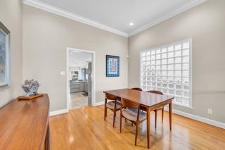 Photo 3: 1317 CHESTNUT Street in Vancouver: Kitsilano 1/2 Duplex for sale in "KITS POINT" (Vancouver West)  : MLS®# R2746270