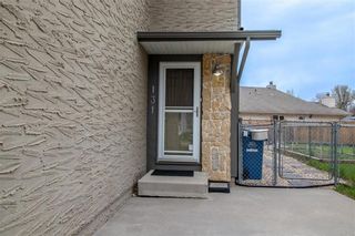 Photo 23: 131 Callum Crescent in Winnipeg: Residential for sale (3F)  : MLS®# 202211742
