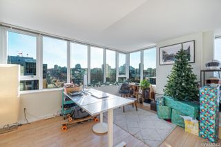 Photo 3: 911 445 W 2ND Avenue in Vancouver: False Creek Condo for sale in "MAYNARDS BLOCK" (Vancouver West)  : MLS®# R2739150