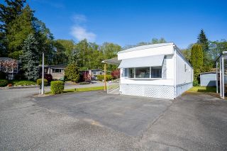 Photo 24: 71 2270 196 Street in Langley: Brookswood Langley Manufactured Home for sale in "Pineridge Park" : MLS®# R2875330