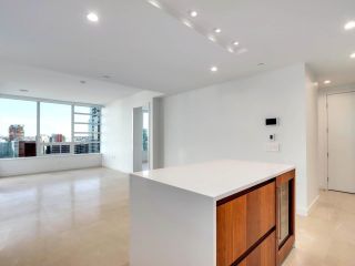 Photo 10: 1802 885 CAMBIE Street in Vancouver: Downtown VW Condo for sale in "The Smithe" (Vancouver West)  : MLS®# R2752611