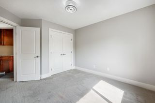 Photo 14: 427 36 Avenue NW in Calgary: Highland Park Semi Detached (Half Duplex) for sale : MLS®# A2002009
