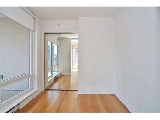 Photo 11: 1501 565 SMITHE Street in Vancouver: Downtown VW Condo for sale in "VITA" (Vancouver West)  : MLS®# V1076138