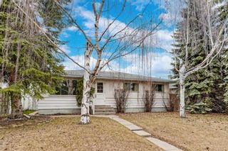 Main Photo: 631 34 Avenue NE in Calgary: Winston Heights/Mountview Detached for sale : MLS®# A2126009