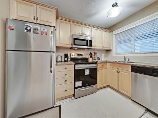 Photo 15: 2037 50 AV SW in Calgary: North Glenmore Park Duplex for sale ()  : MLS®# C4216424