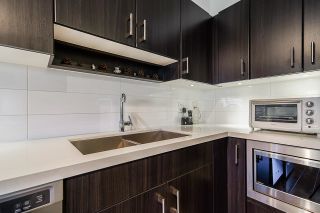 Photo 13: 410 500 ROYAL Avenue in New Westminster: Downtown NW Condo for sale in "DOMINION" : MLS®# R2718934