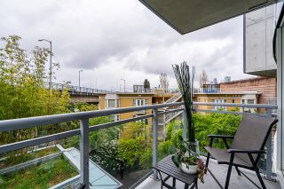 Photo 18: 303 1565 W 6TH Avenue in Vancouver: False Creek Condo for sale (Vancouver West)  : MLS®# R2878475
